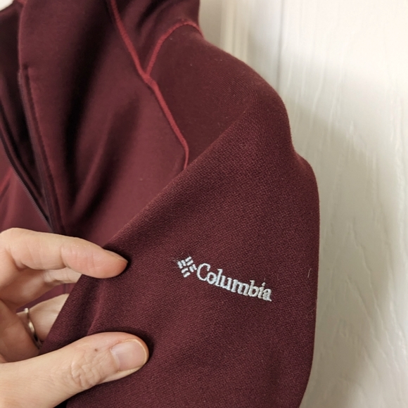 Columbia zip up jacket - Picture 1 of 8